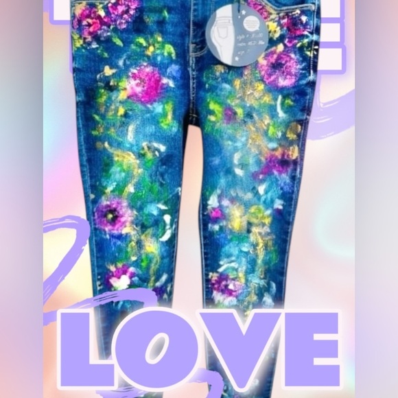 Blue Age Denim - NWT! Blue Age Denim Collection Young Women Hand Painted Jeans Juniors 7